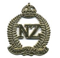 WW1 NZEF Hat & Collar Badge